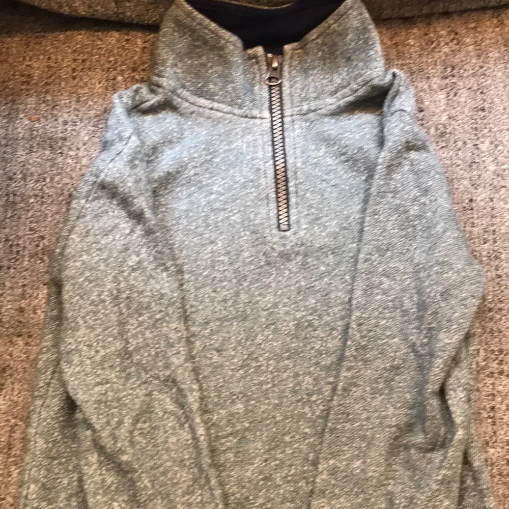 Children’s Place boys sweater size S 5/6